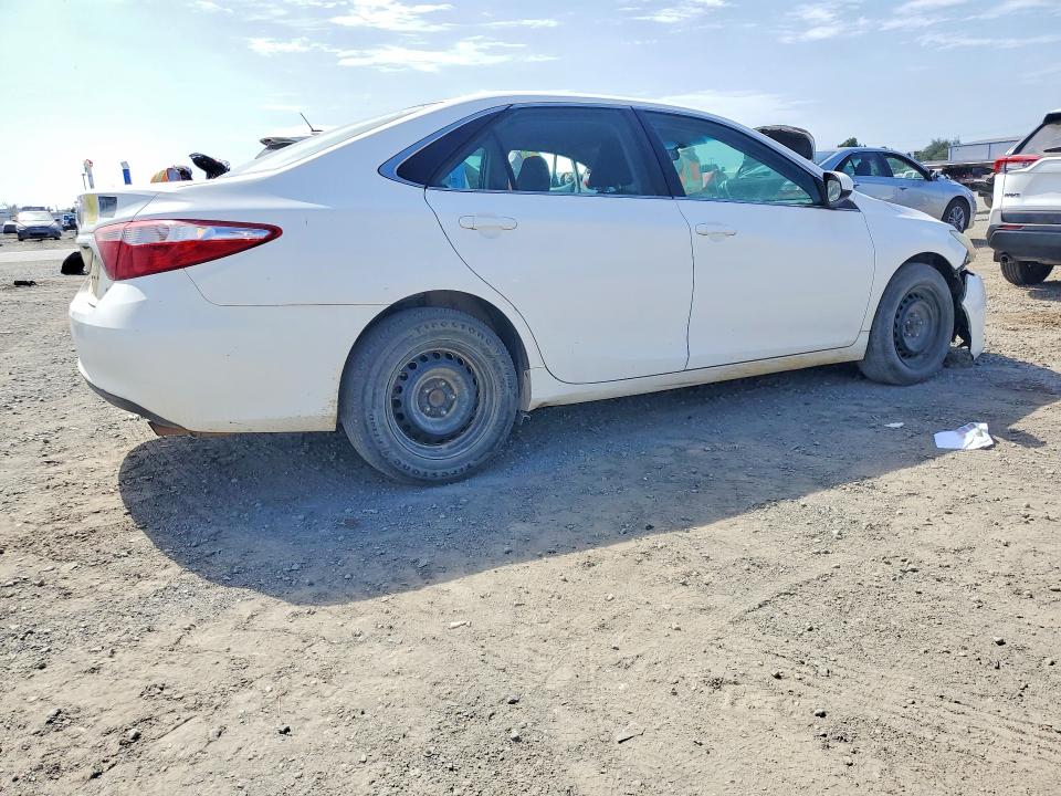 Photo 3 from auction – 2016 TOYOTA CAMRY with VIN 4T1BF1FK2GU239795