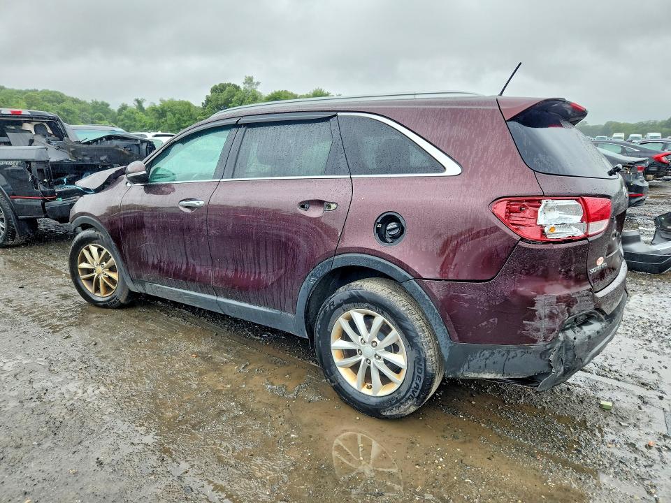 Photo 2 from auction – 2016 KIA SORENTO with VIN 5XYPG4A37GG076989