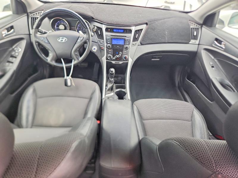 Photo 8 from auction – 2013 HYUNDAI SONATA with VIN 5NPEC4AC2DH528340