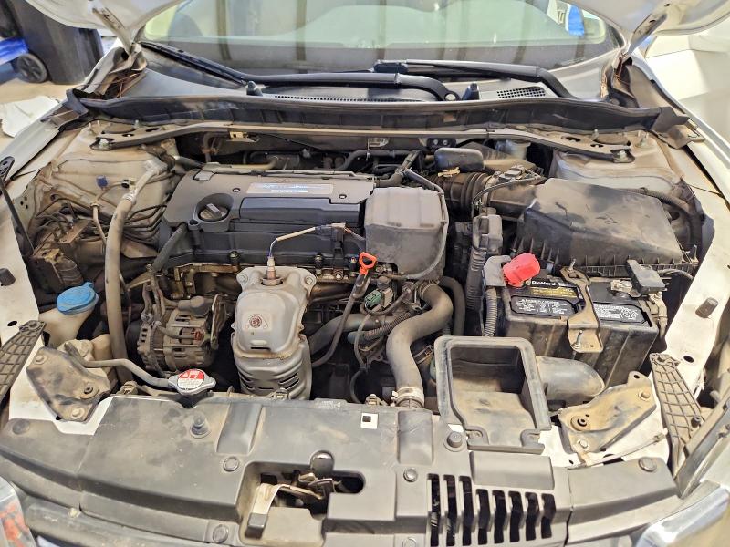 Photo 11 from auction – 2015 HONDA ACCORD with VIN 1HGCR2F89FA151578