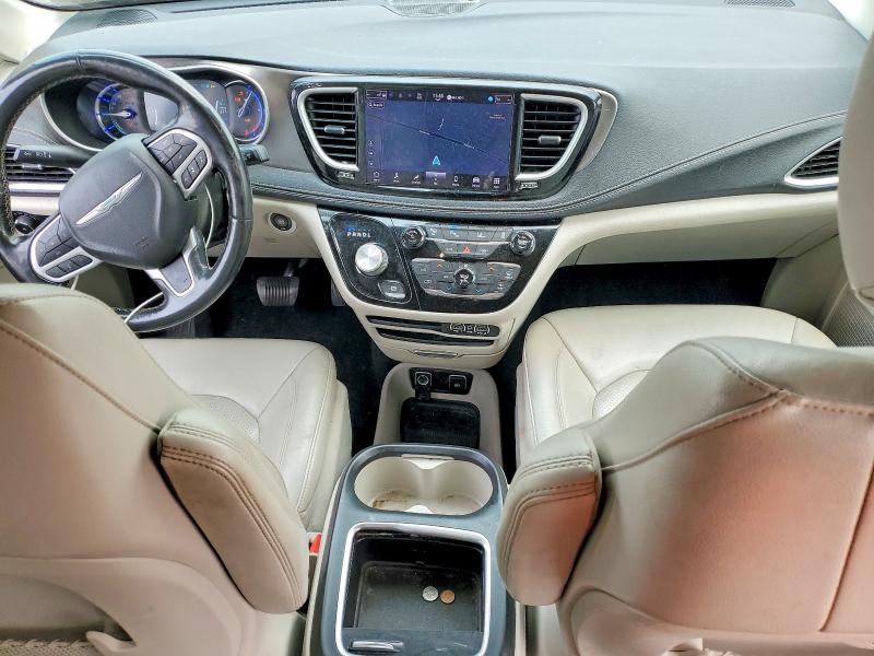 Photo 8 from auction – 2021 CHRYSLER PACIFICA with VIN 2C4RC1L71MR594686