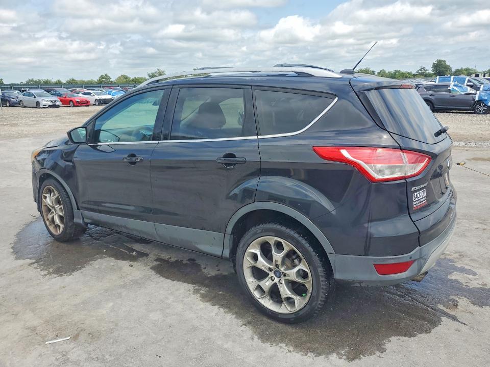 Photo 2 from auction – 2013 FORD ESCAPE with VIN 1FMCU0J93DUD67502