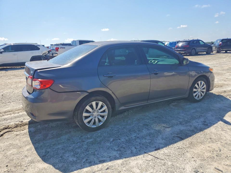 Photo 3 from auction – 2012 TOYOTA COROLLA with VIN 5YFBU4EE7CP010513
