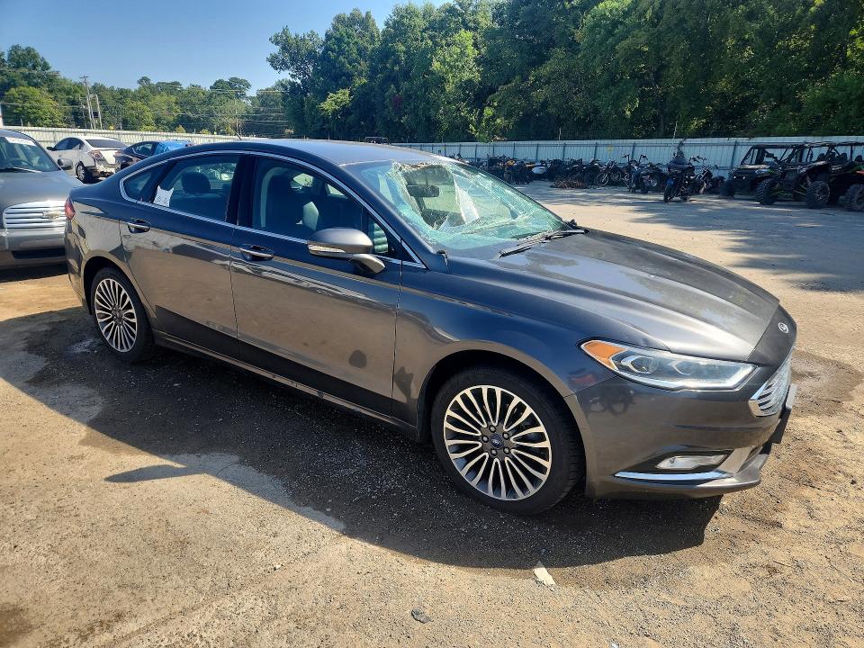 Photo 4 from auction – 2017 FORD FUSION with VIN 3FA6P0H99HR111673