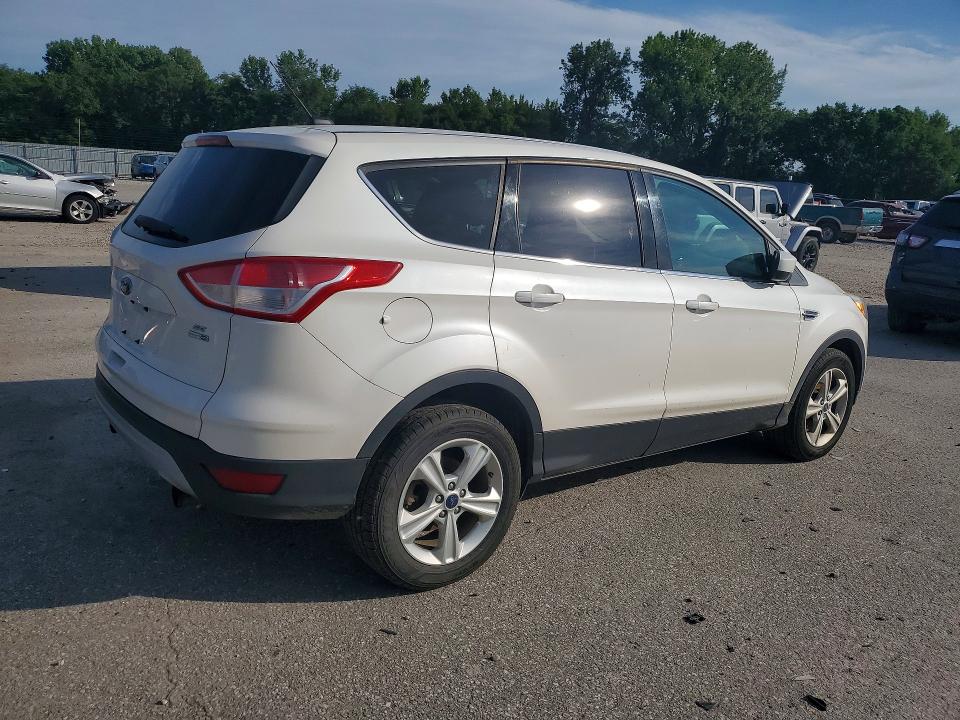 Photo 3 from auction – 2013 FORD ESCAPE with VIN 1FMCU9GX9DUC55104