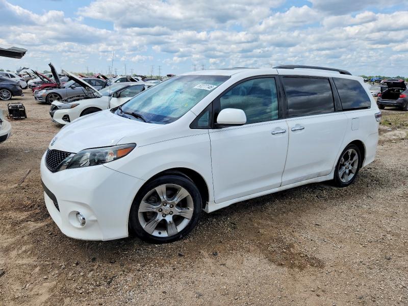Photo 2 from auction – 2014 TOYOTA SIENNA with VIN 5TDXK3DCXES409836