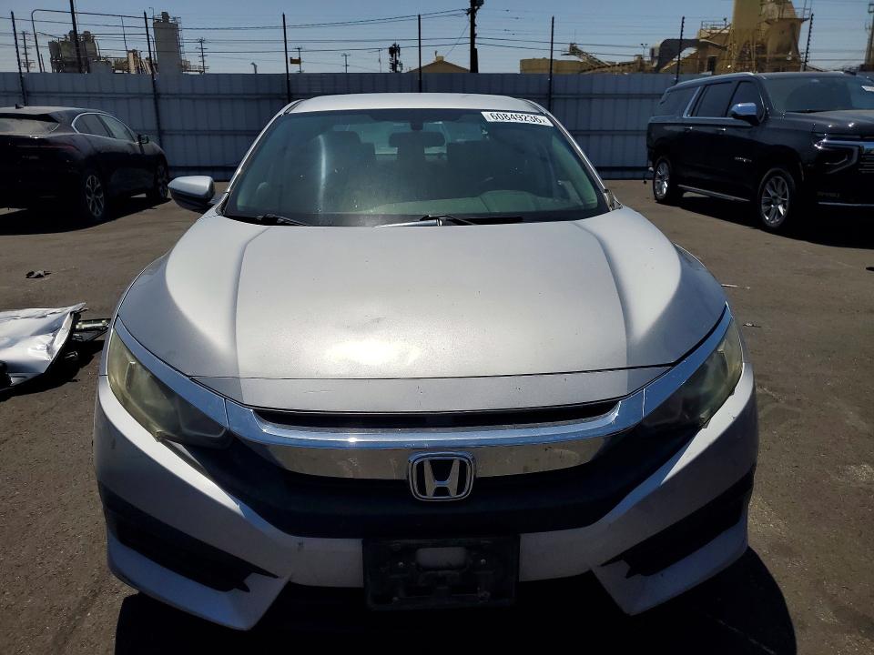 Photo 5 from auction – 2016 HONDA CIVIC with VIN 2HGFC2F55GH567103