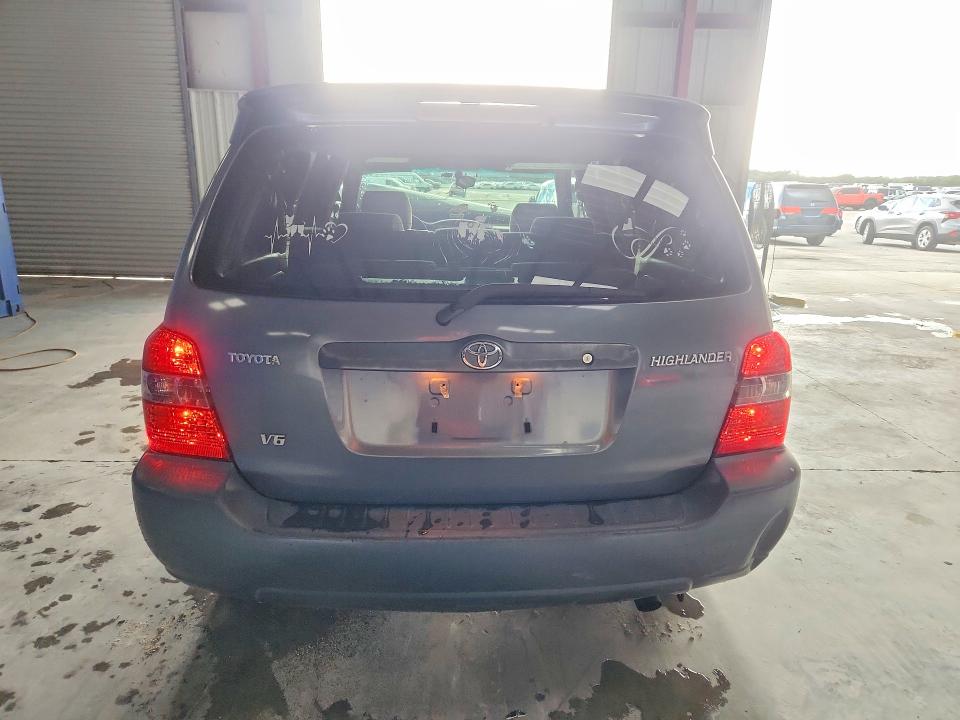 Photo 6 from auction – 2005 TOYOTA HIGHLANDER with VIN JTEDP21A650051893