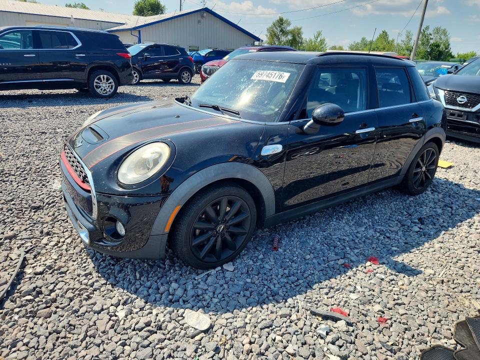 MINI COOPER 2016 z numerem VIN WMWXU3C5XG2B63524 - Zdjęcie z aukcji