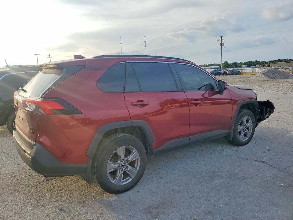 Photo 3 from auction – 2024 TOYOTA RAV4 with VIN 2T3P1RFV6RW411754