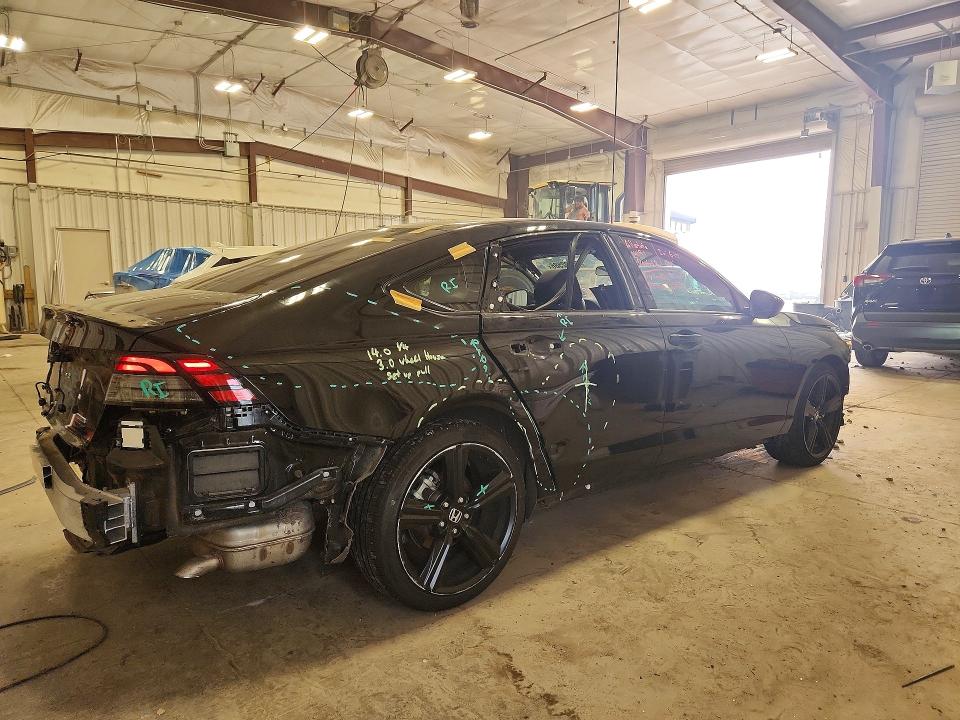 Photo 3 from auction – 2025 HONDA ACCORD with VIN 1HGCY2F76SA034495