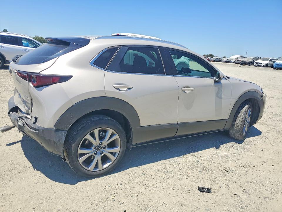 Photo 3 from auction – 2023 MAZDA CX-30 with VIN 3MVDMBBM8PM542180