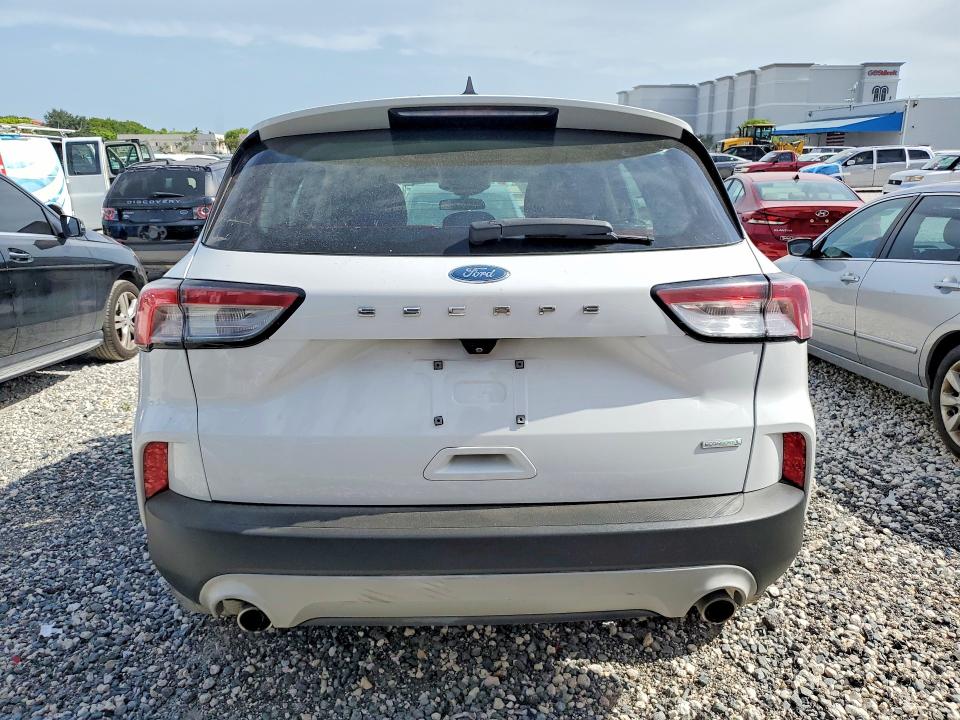 Photo 6 from auction – 2020 FORD ESCAPE with VIN 1FMCU0F65LUB56248