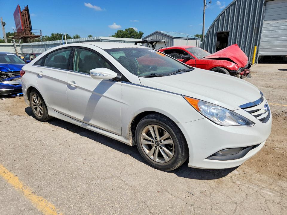 Photo 4 from auction – 2014 HYUNDAI SONATA with VIN 5NPEB4AC0EH870812