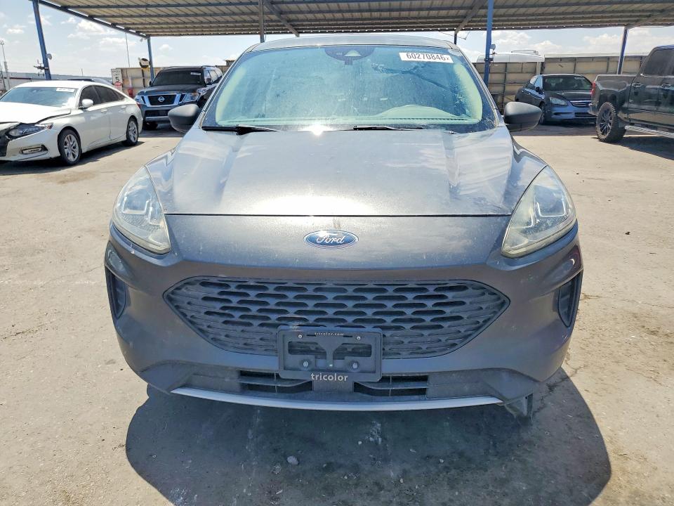 Photo 5 from auction – 2020 FORD ESCAPE with VIN 1FMCU0F61LUA26354