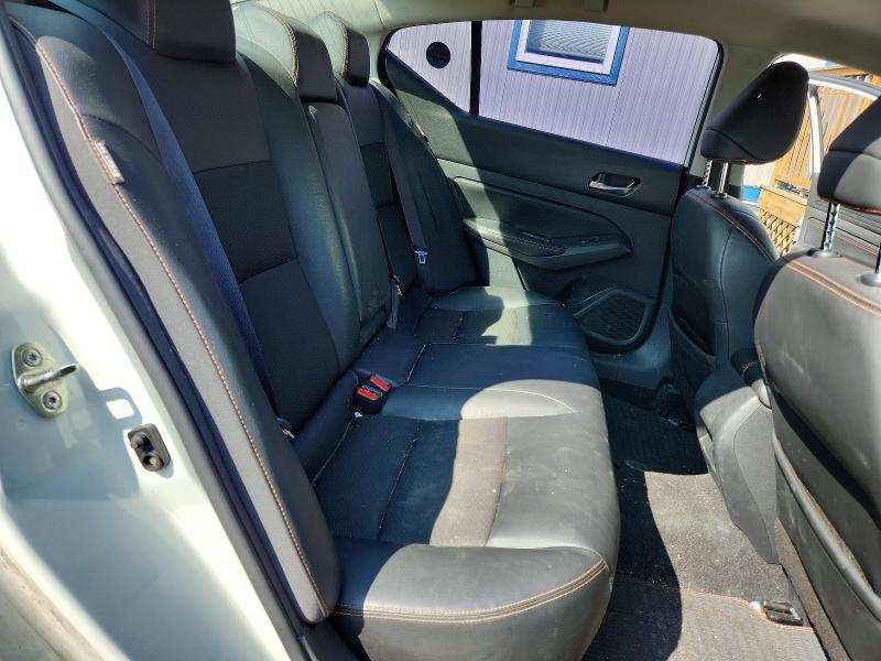 Photo 10 from auction – 2019 NISSAN ALTIMA with VIN 1N4BL4CW3KN322022