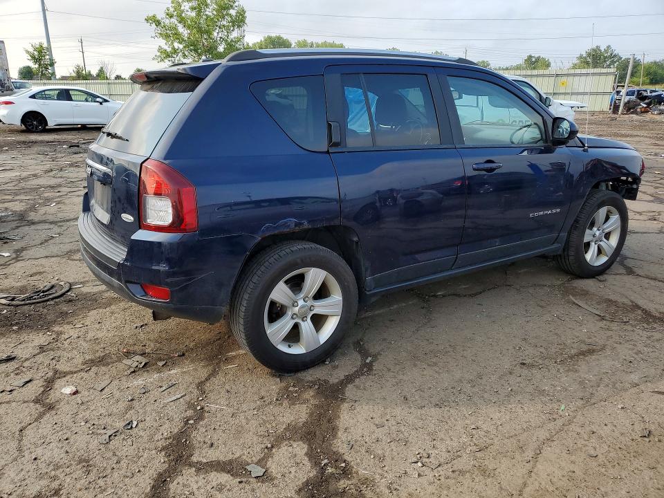 Photo 3 from auction – 2017 JEEP COMPASS with VIN 1C4NJDEB6HD144161