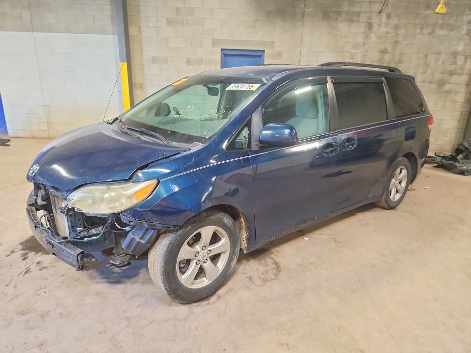 TOYOTA SIENNA 2011 with VIN 5TDKK3DC7BS068840 - Photo from auction