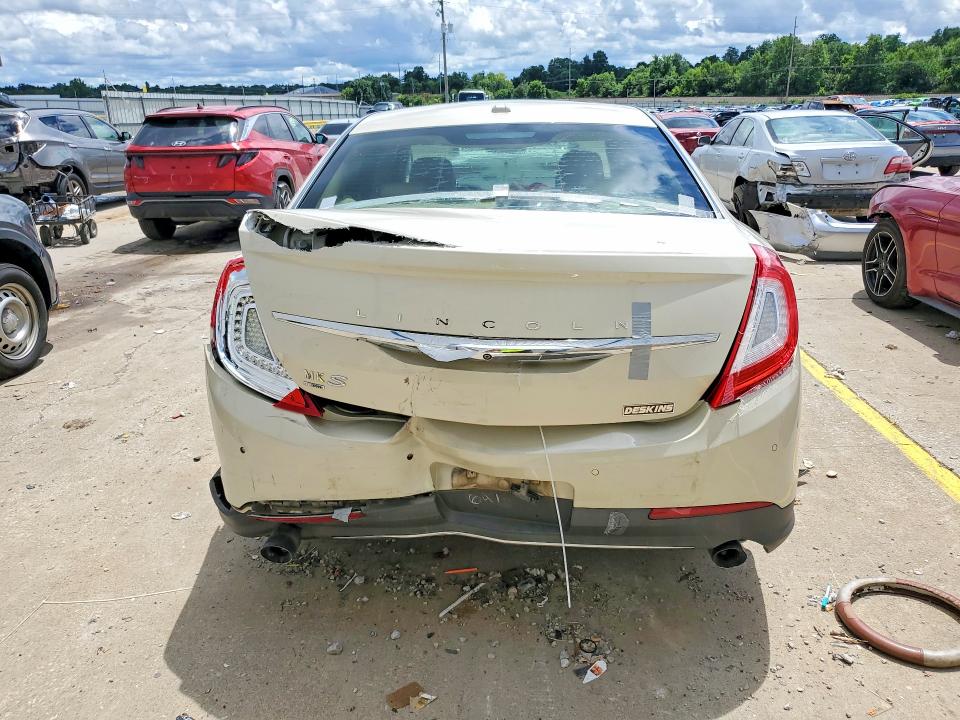 Photo 6 from auction – 2015 LINCOLN MKS with VIN 1LNHL9FT2FG601647