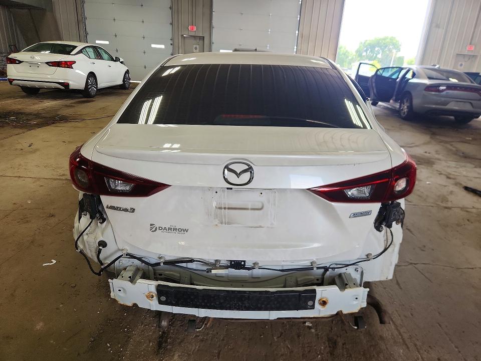 Photo 6 from auction – 2018 MAZDA 3 with VIN 3MZBN1V33JM233482