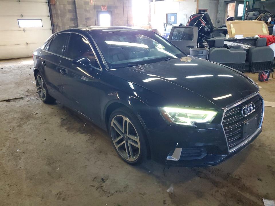 Photo 4 from auction – 2020 AUDI A3 with VIN WAUAUGFF6LA016759