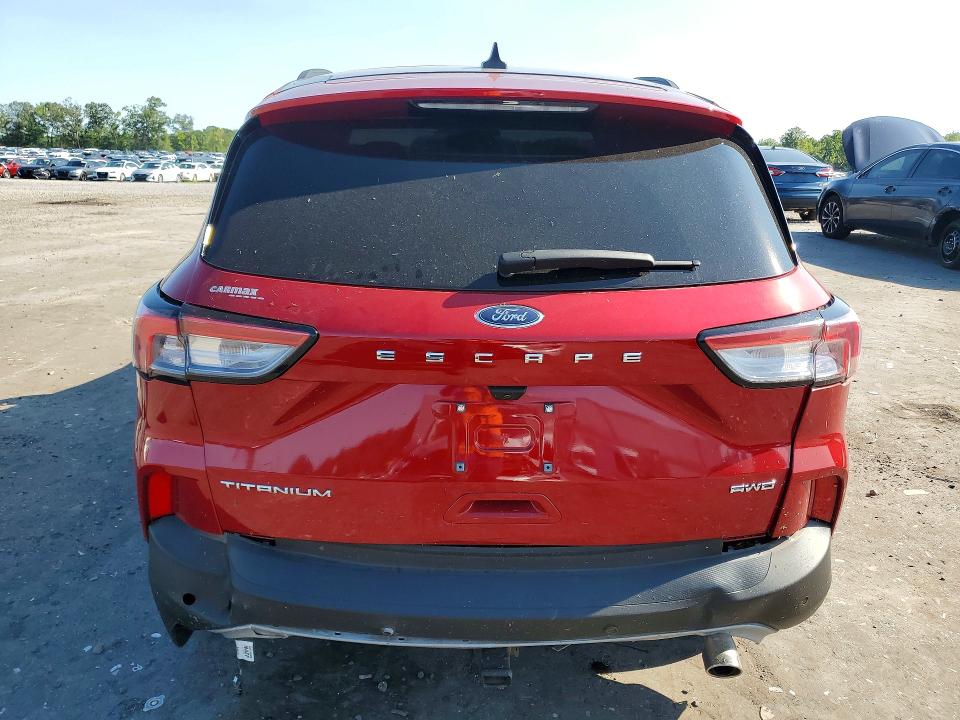 Photo 6 from auction – 2022 FORD ESCAPE with VIN 1FMCU9J95NUC00127