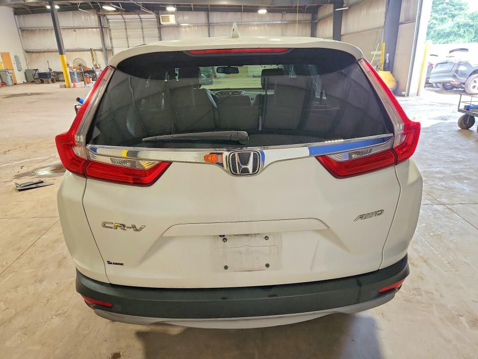 Photo 6 from auction – 2017 HONDA CR-V with VIN 2HKRW2H88HH600386
