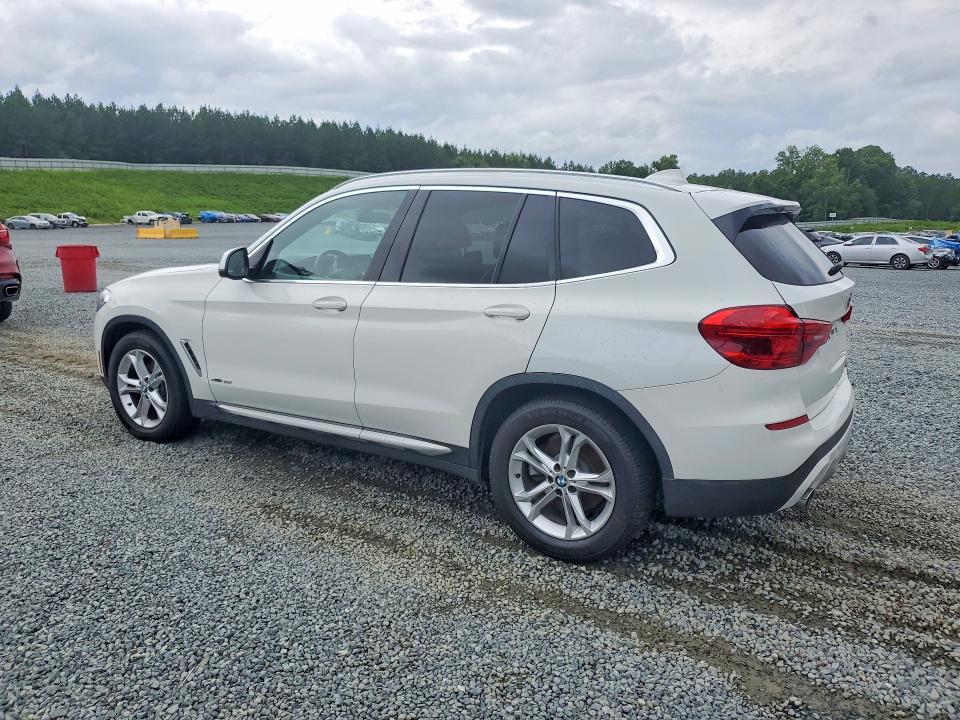 Photo 2 from auction – 2018 BMW X3 with VIN 5UXTR9C55JLC76920