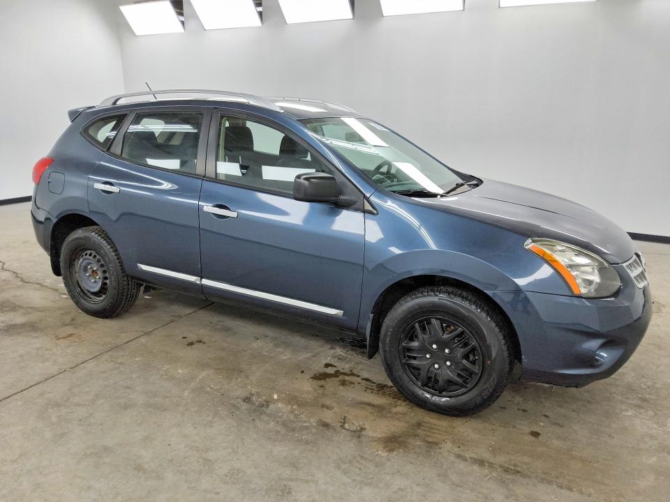 Photo 4 from auction – 2014 NISSAN ROGUE SELECT with VIN JN8AS5MT9EW617647