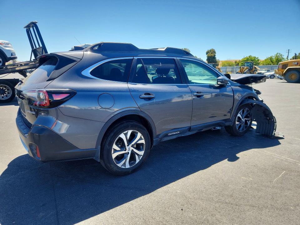 Photo 3 from auction – 2020 SUBARU OUTBACK with VIN 4S4BTANC5L3241575