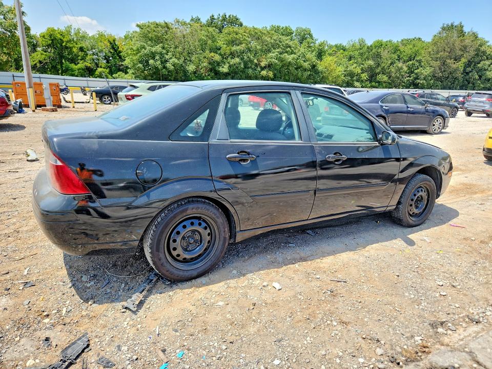 Photo 3 from auction – 2007 FORD FOCUS with VIN 1FAFP34NX7W257175