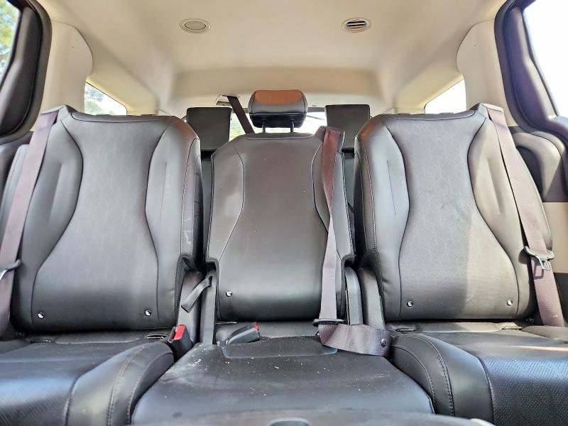 Photo 10 from auction – 2022 KIA CARNIVAL with VIN KNDNB4H35N6124260