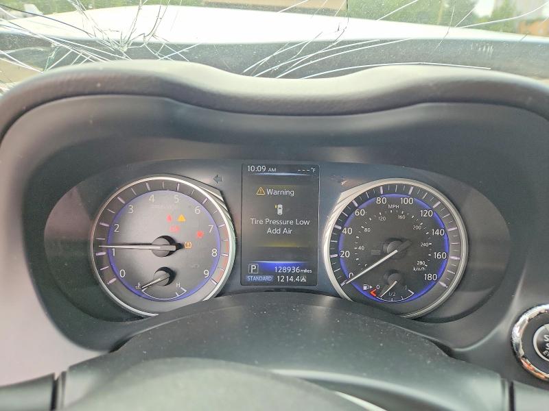Photo 9 from auction – 2017 INFINITI Q50 with VIN JN1EV7AR7HM830236