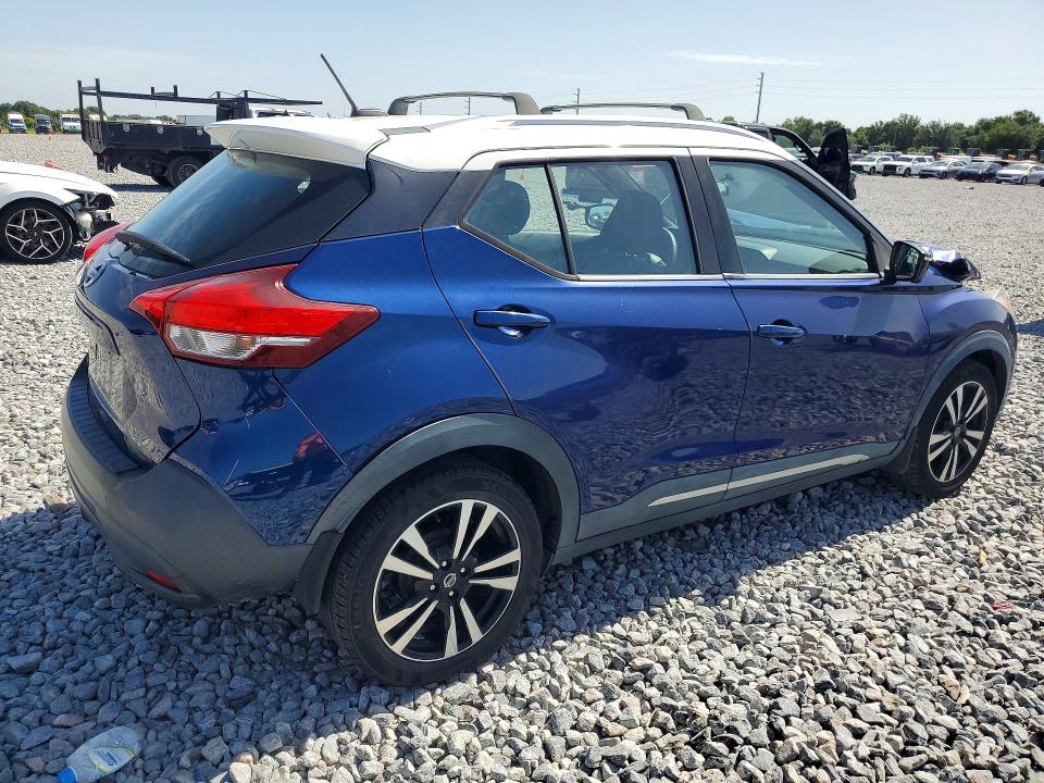 Photo 3 from auction – 2019 NISSAN KICKS with VIN 3N1CP5CU2KL474965