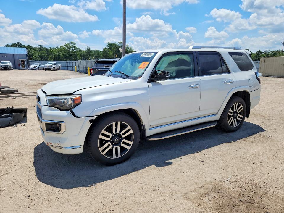 TOYOTA 4RUNNER 2017 مع رقم تعريف المركبة JTEZU5JR4H5161600 - صورة من المزاد