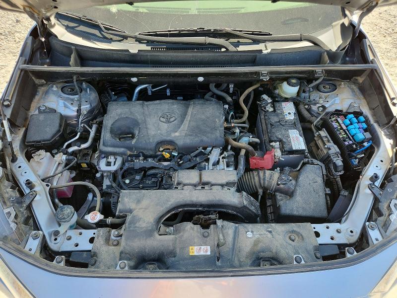 Photo 12 from auction – 2021 TOYOTA RAV4 with VIN JTMF1RFVXMD070098