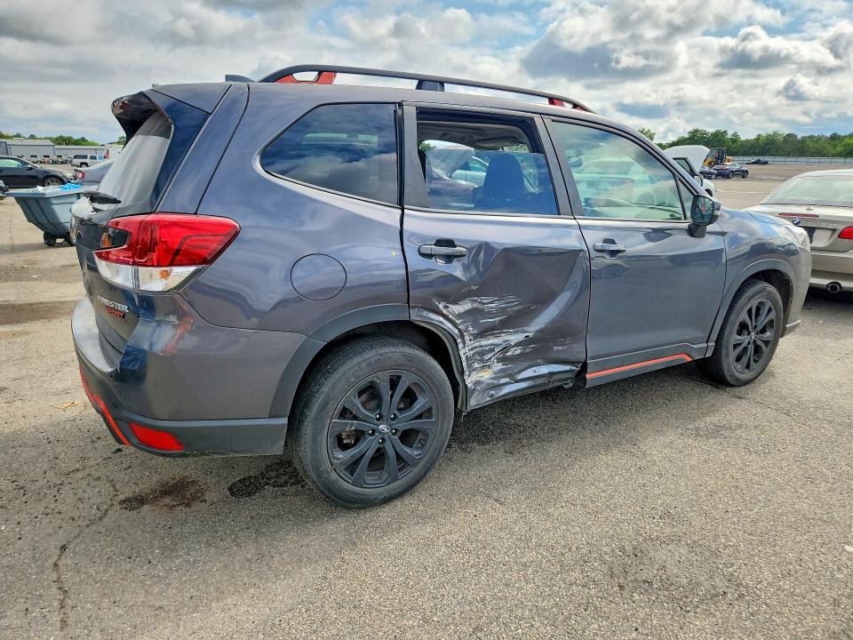 Photo 3 from auction – 2023 SUBARU FORESTER with VIN JF2SKAJC1PH507651