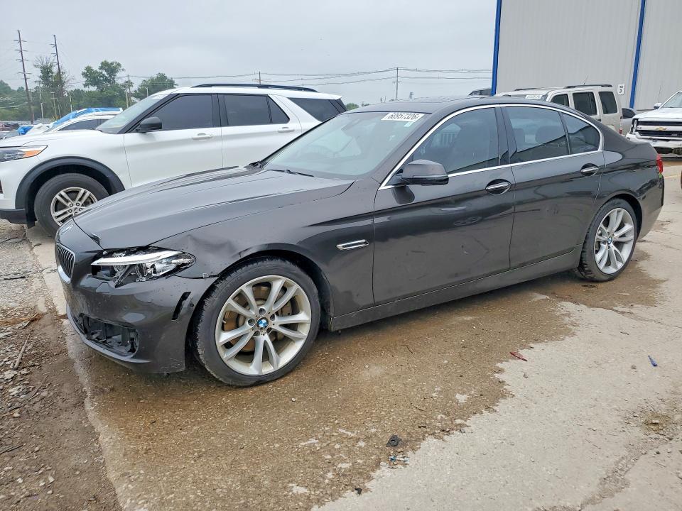 BMW 535 2014 مع رقم تعريف المركبة WBA5B3C59ED538668 - صورة من المزاد