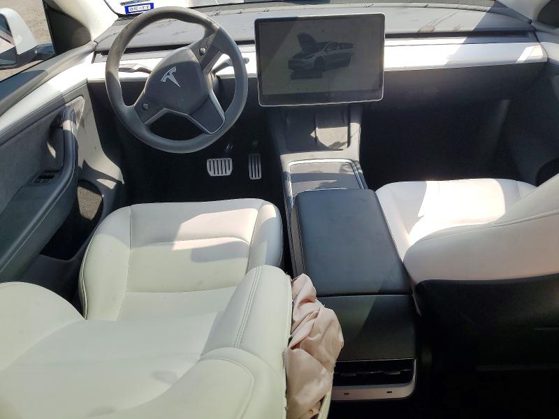 Photo 8 from auction – 2025 TESLA MODEL Y with VIN 7SAYGDEF6SA345931