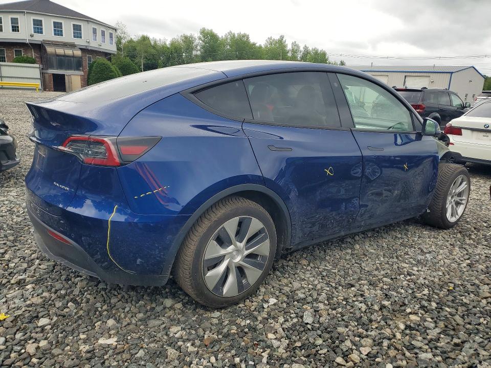 Photo 3 from auction – 2021 TESLA MODEL Y with VIN 5YJYGAEE0MF179642