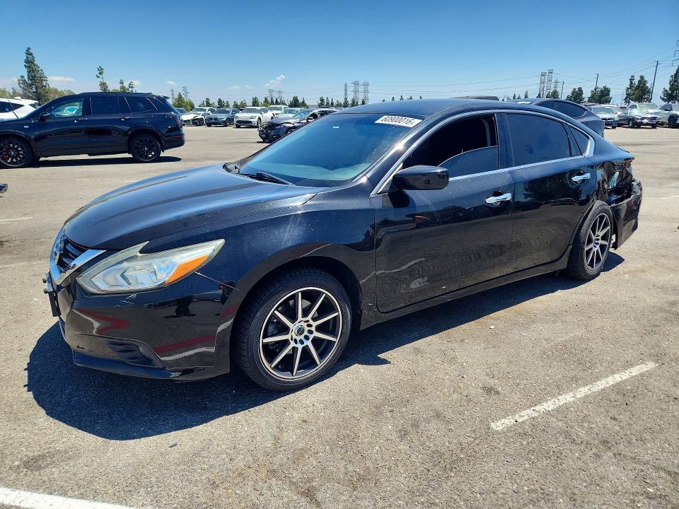 NISSAN ALTIMA 2017 with VIN 1N4AL3AP8HC209348 - Photo from auction