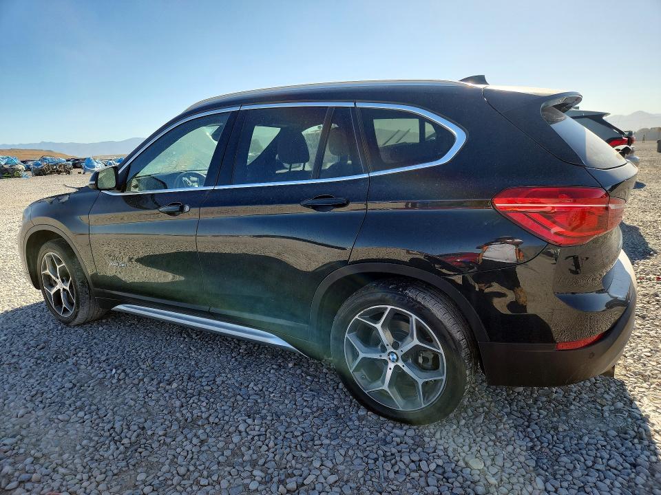 Photo 2 from auction – 2018 BMW X1 with VIN WBXHT3C39J5F92199