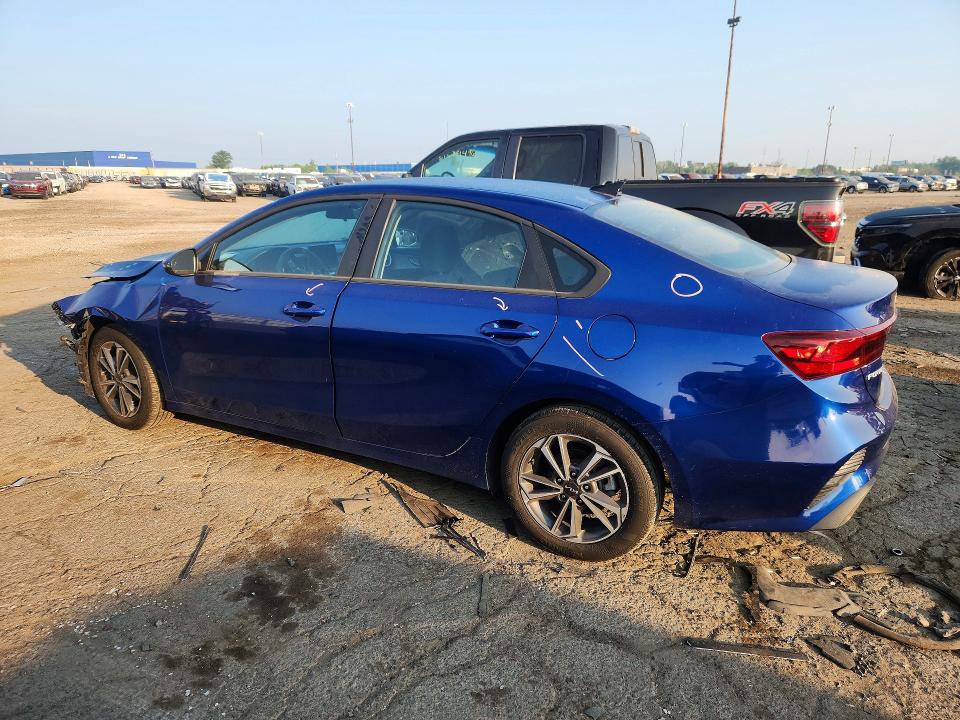 Photo 2 from auction – 2023 KIA FORTE with VIN 3KPF24AD9PE648189