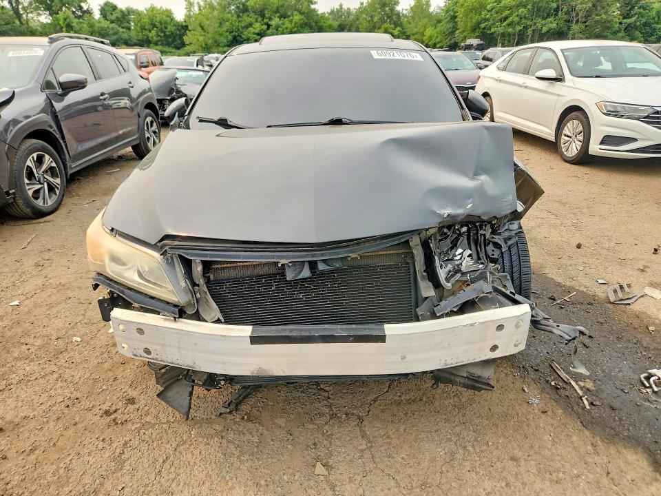Photo 5 from auction – 2013 ACURA ILX with VIN 19VDE1F7XDE008075