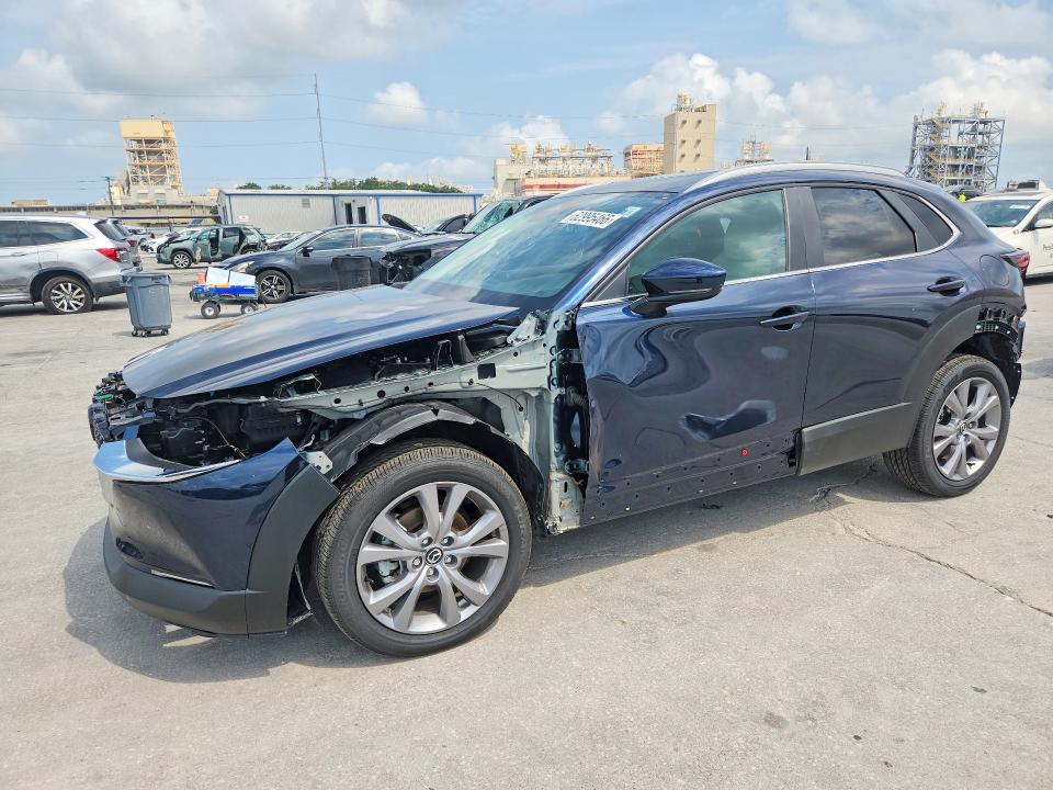 MAZDA CX-30 2025 with VIN 3MVDMBCM2SM863865 - Photo from auction