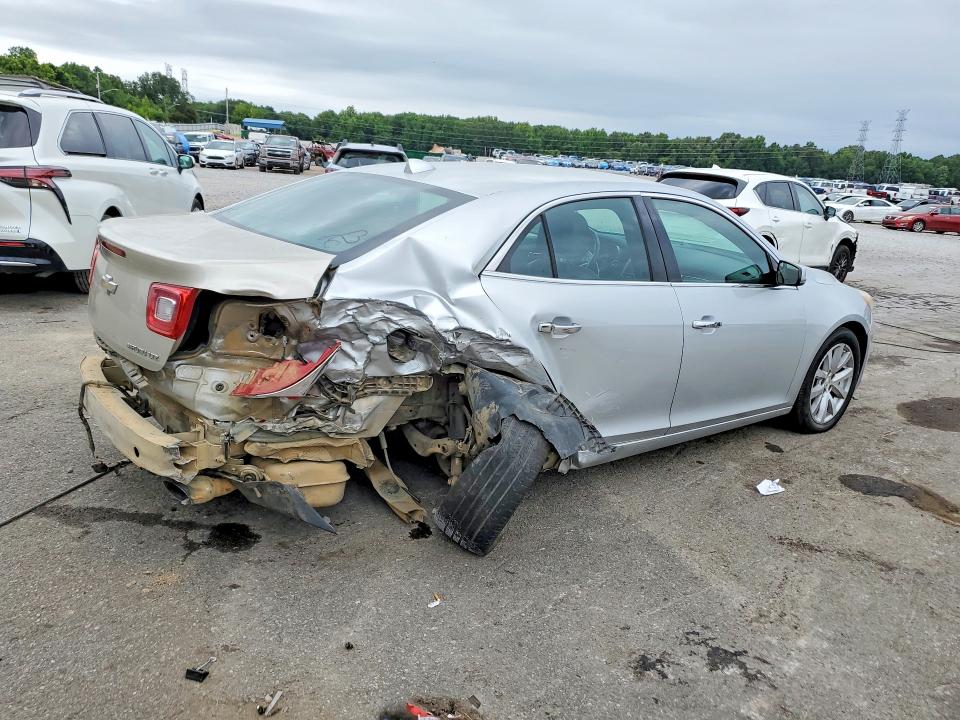 Photo 3 from auction – 2014 CHEVROLET MALIBU with VIN 1G11H5SL7EU130786