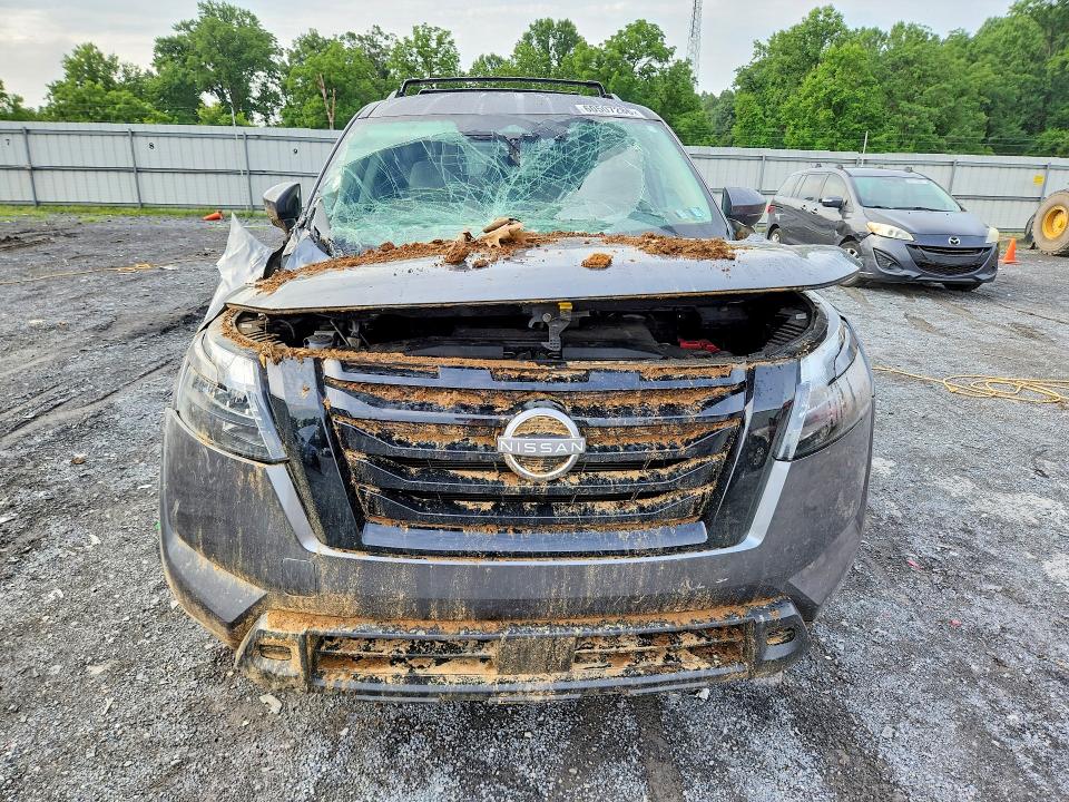 Photo 5 from auction – 2023 NISSAN PATHFINDER with VIN 5N1DR3BC4PC204045