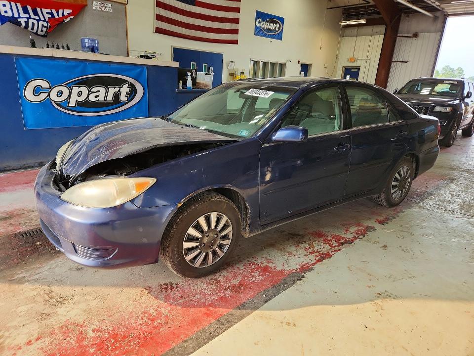 TOYOTA CAMRY 2005 with VIN 4T1BE30K65U017457 - Photo from auction