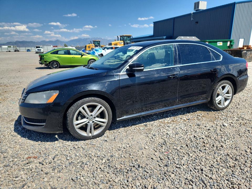 VOLKSWAGEN PASSAT 2014 with VIN 1VWBT7A35EC091335 - Photo from auction