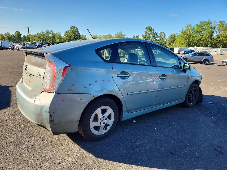 Photo 3 from auction – 2012 TOYOTA PRIUS with VIN JTDKN3DU8C1516579